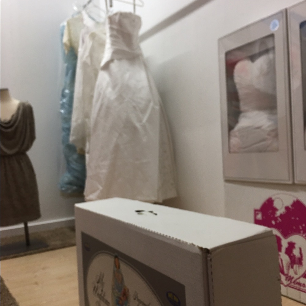 Say Yes to the Dress!  listing Designer Gowns soon - Picture 3 of 3